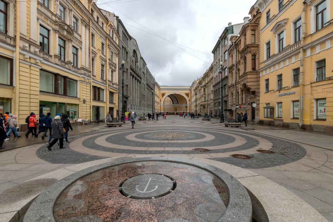 Apartments Near Hermitage Saint Petersburg Exterior photo